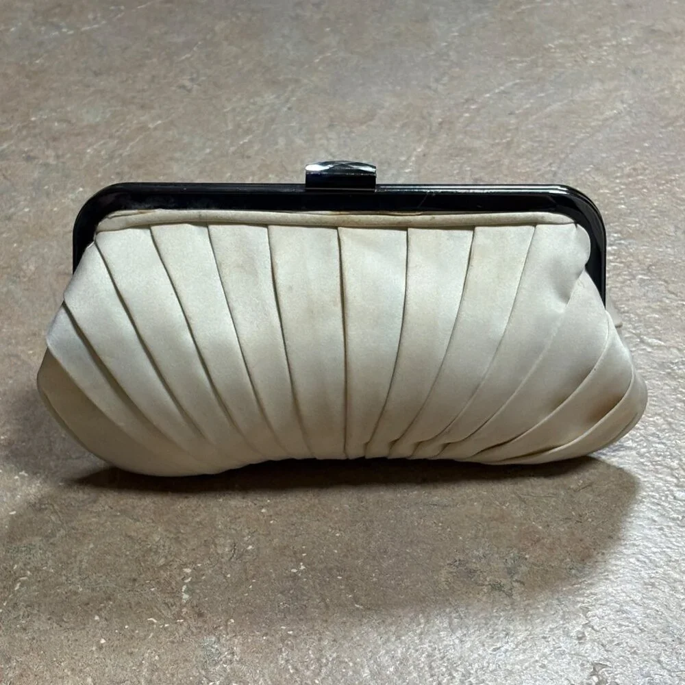 Vintage Kate Landry Pleated Satin Clutch Silver Chain Strap & Rhinestone Clasp - Picture 3 of 16